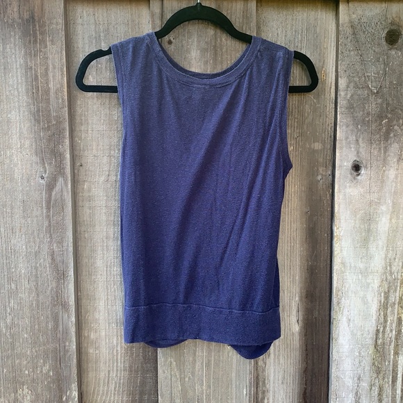 Blue twist tank top - Picture 5 of 5